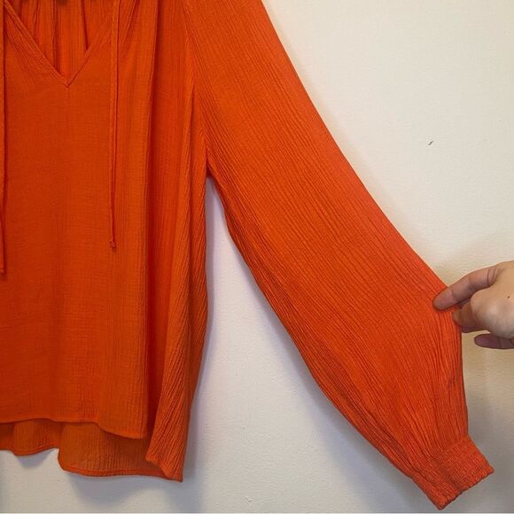 BROCHU WALKER Amaia Tie-Neck Crinkle Blouse in Papaya Orange Sz Medium - Picture 7 of 11